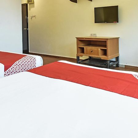 Super Oyo 44036 Hotel De Perdana Hill Batu Pahat Extérieur photo