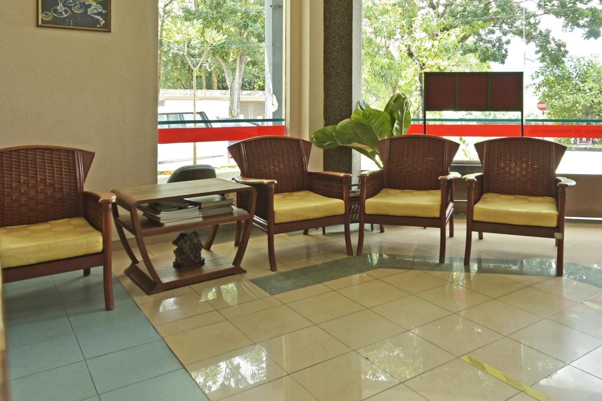 Super Oyo 44036 Hotel De Perdana Hill Batu Pahat Extérieur photo